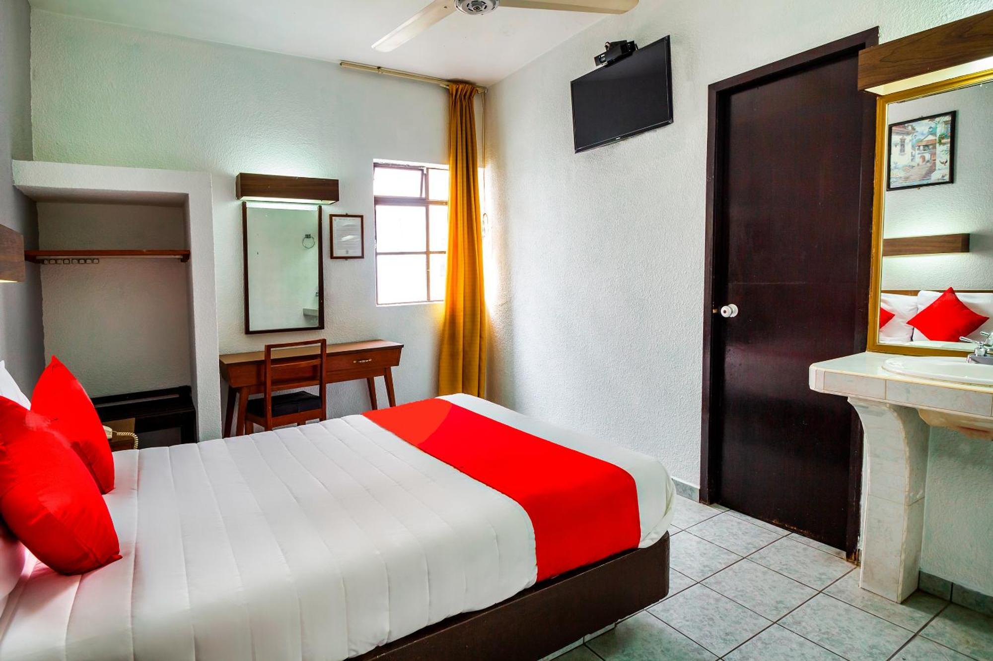 Hotel Canada, Guadalajara Esterno foto