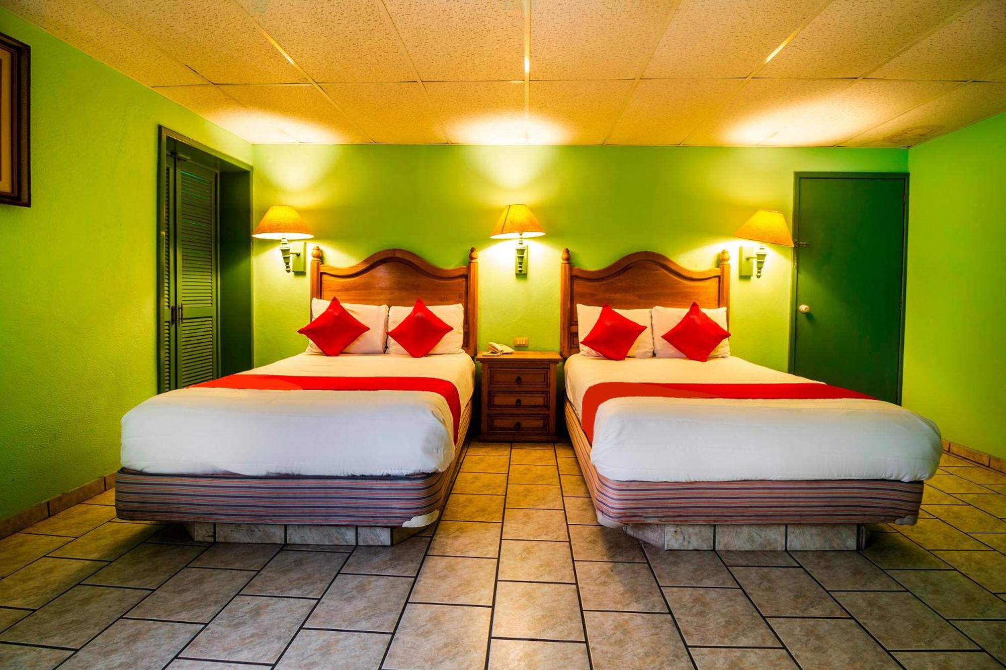 Hotel Canada, Guadalajara Esterno foto